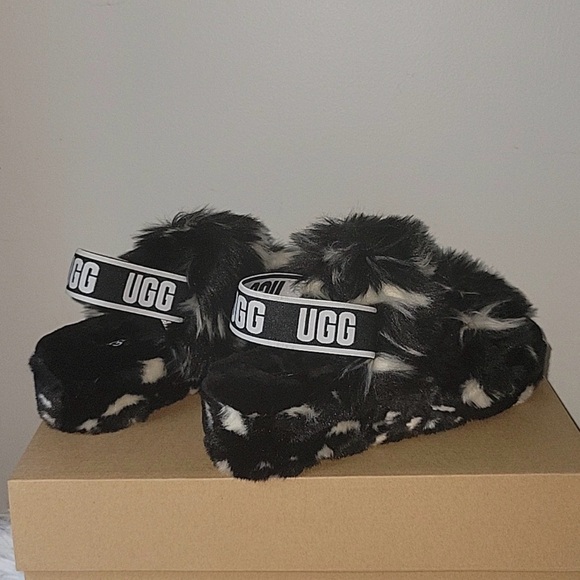 UGG Black and Cream Fluffy Slides Oh Yeah Spots Slippers size 9 - Picture 4 of 5